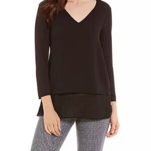 NWOT MICHAEL Michael Kors Woven Knit Layered Hem V-Neck Shirt $68, Size XS
